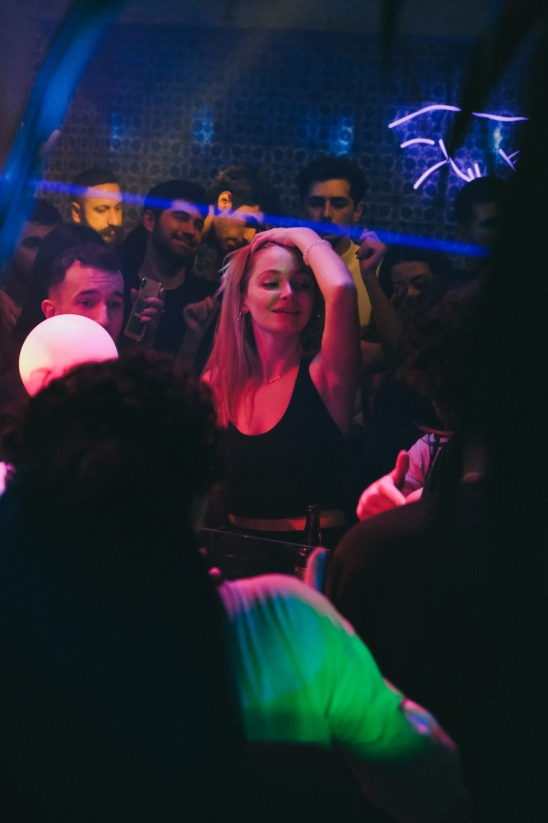 Saucy guest at Kastel